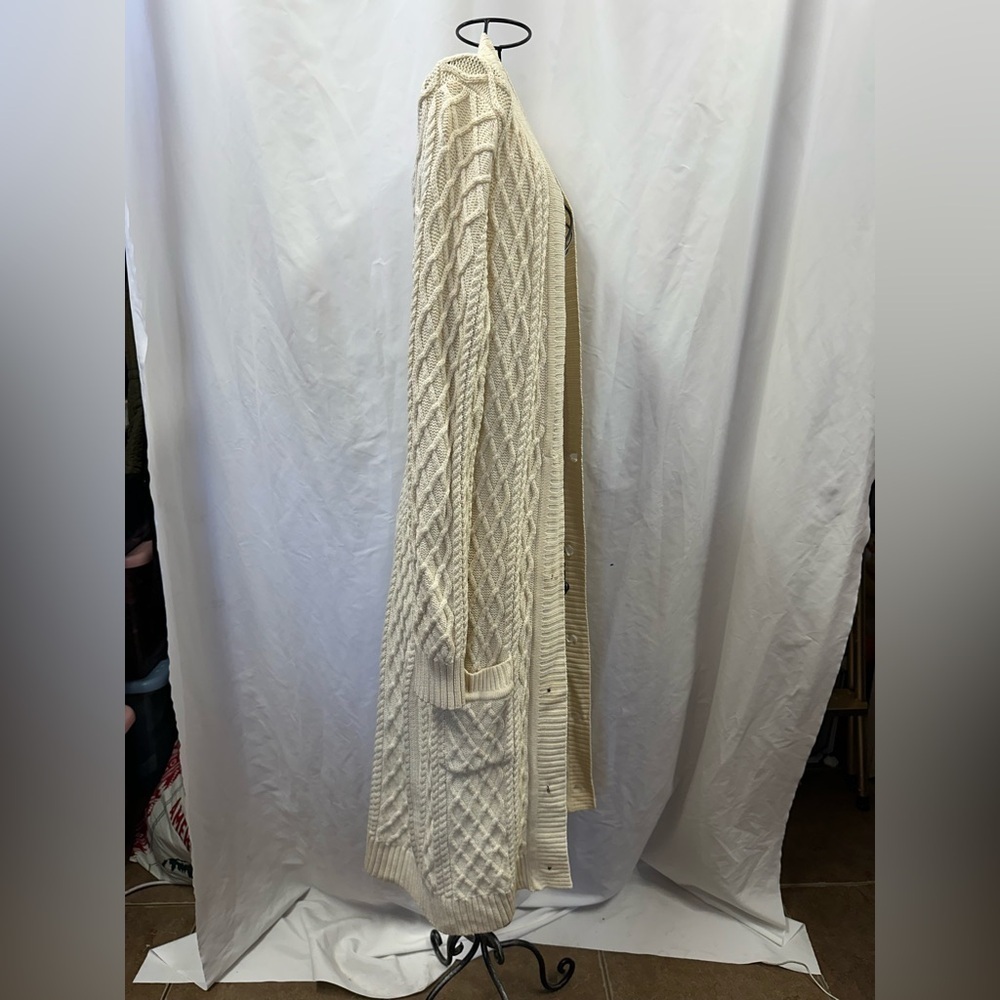Banana Republic Extra Fine Italian Merino wool cream longline button down cardig - Picture 5 of 8